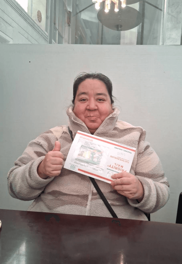 Cliente Margarita Reyes — trámite migratorio exitoso con Manuel Solis